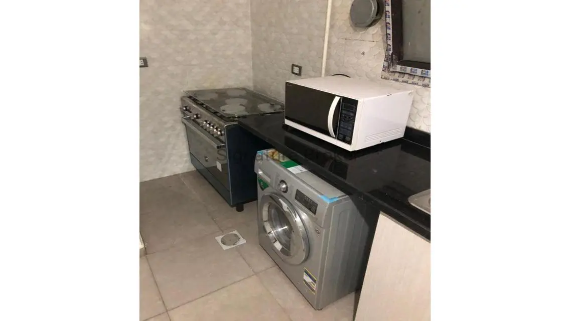 شقة فاخرة للايجار في موقع متميز
