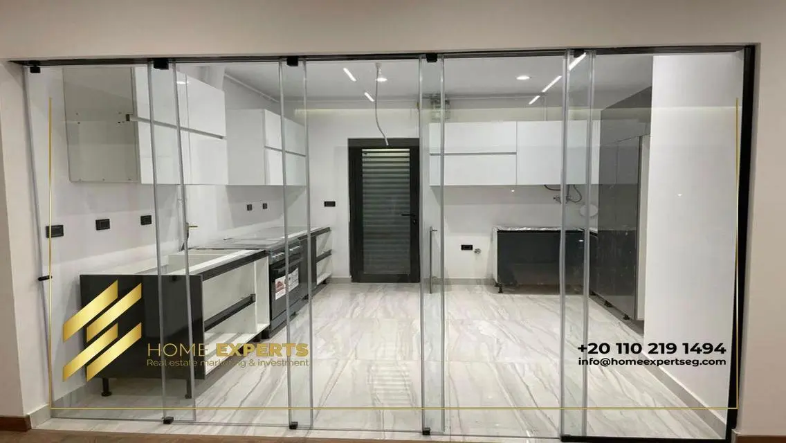 Luxury Apartment for Sale in the Heart of the City