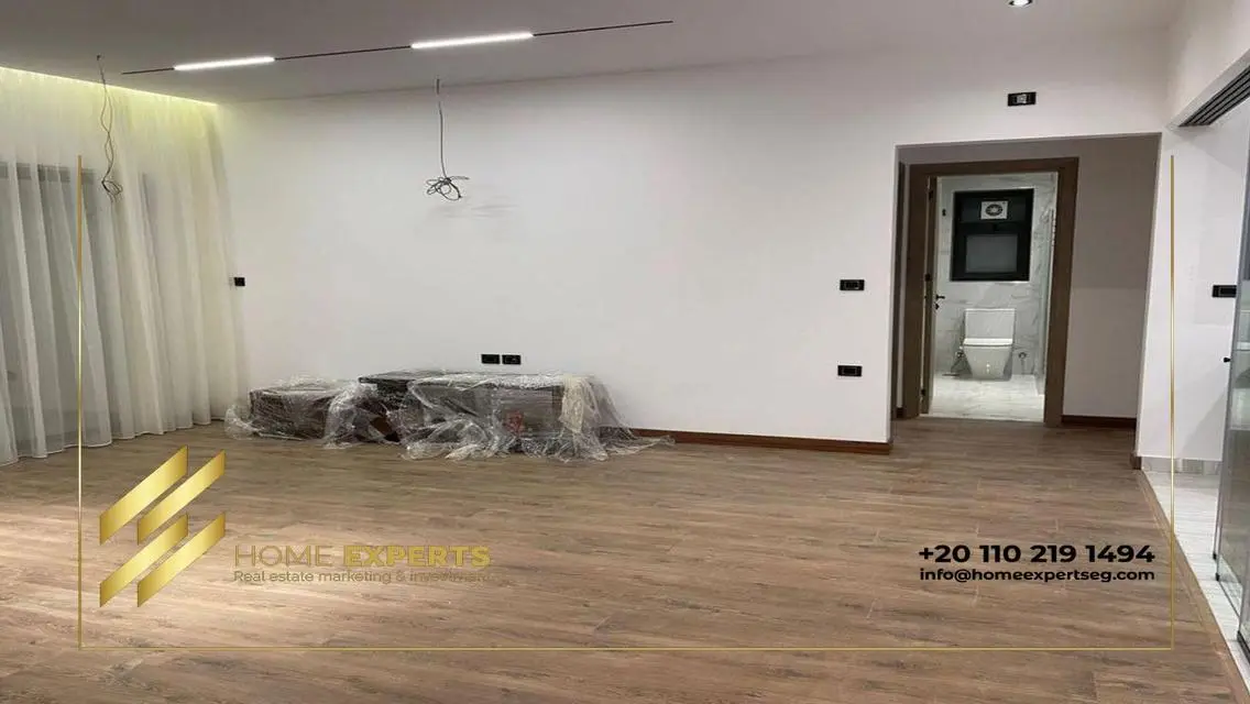 Luxury Apartment for Sale in the Heart of the City