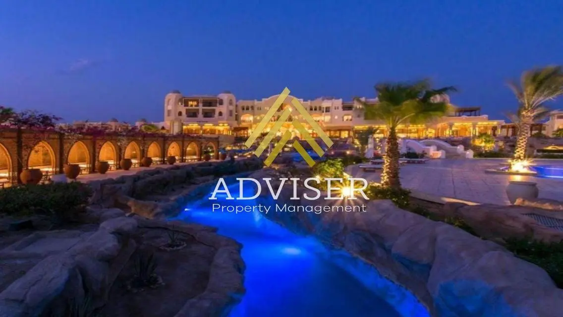 Luxury Villa for Sale with 2500 m² Space