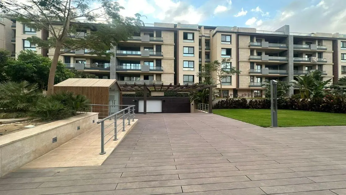 Luxurious Villa in Azad Compound | 3 Bedrooms