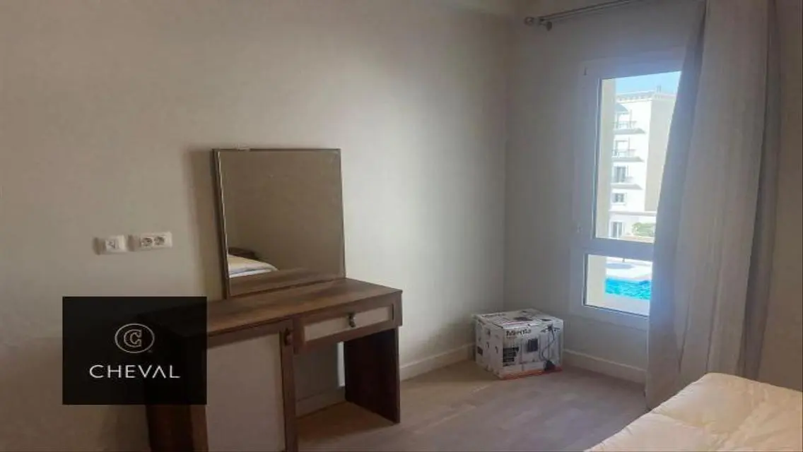Luxurious Apartment in Mivida - Alexandria