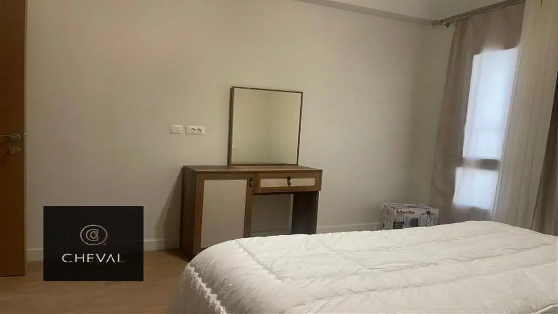 Luxurious Apartment in Mivida - Alexandria