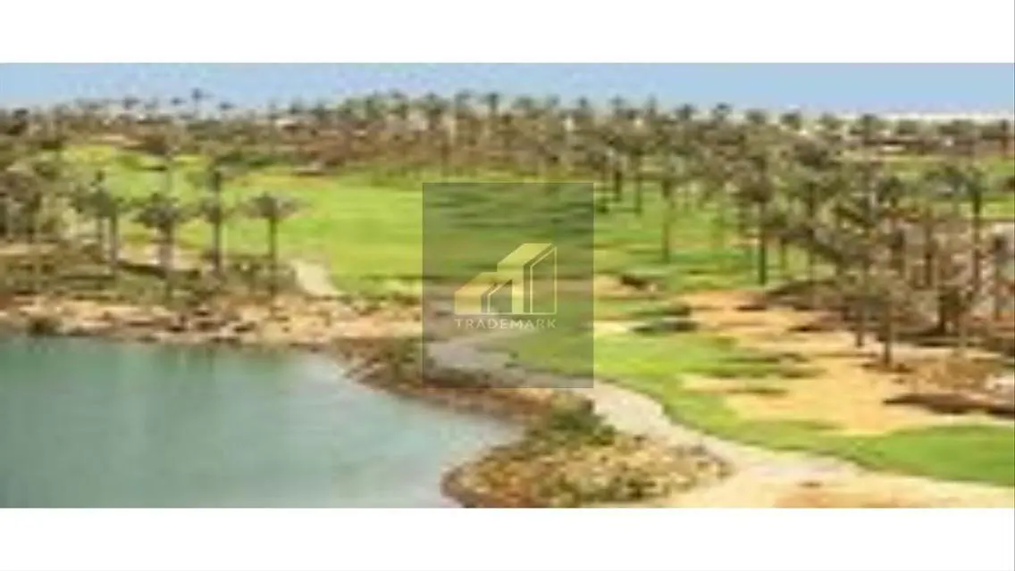 فيلا رائعة 5 غرف نوم مع حديقة ومسبح مشترك