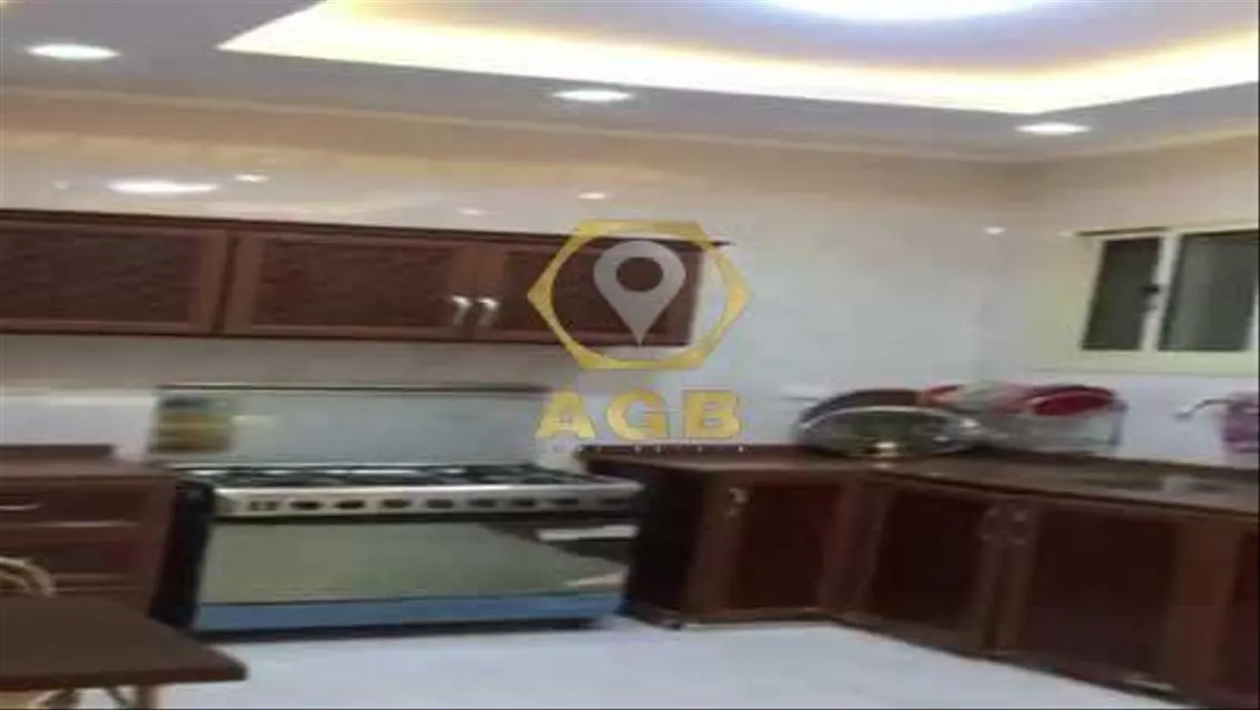 شقة فاخرة للبيع في موقع متميز