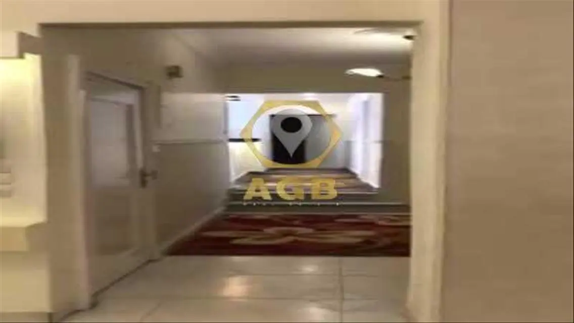 شقة فاخرة للبيع في موقع متميز