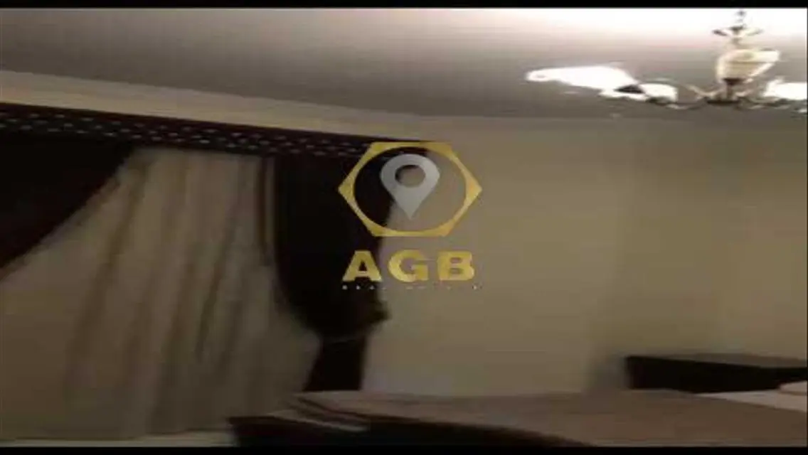 شقة فاخرة للبيع في موقع متميز