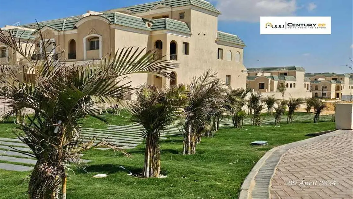 شقة فاخرة مع حديقة خاصة