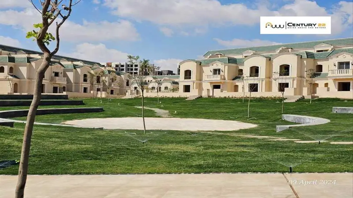 شقة فاخرة مع حديقة خاصة