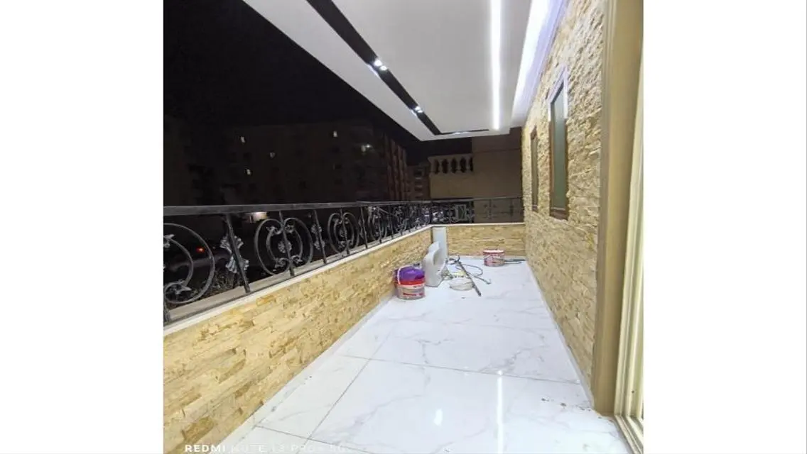 شقة للبيع بمساحة 215 متر بتصميم عصري
