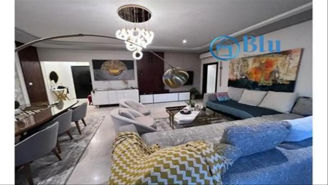 Luxury Villa with Private Garden and Pool