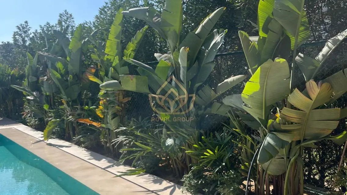 Luxurious Villa with Private Pool and Garden