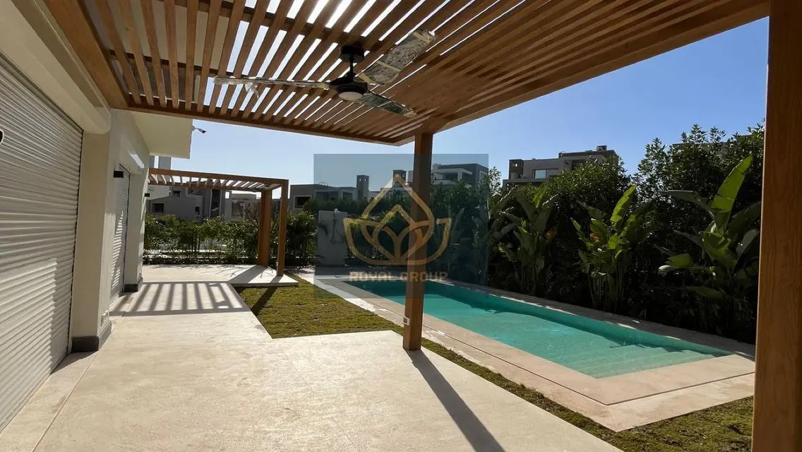 Luxurious Villa with Private Pool and Garden