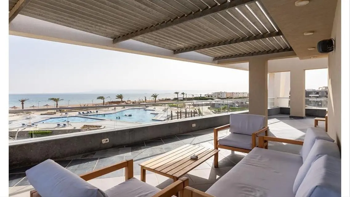 Studio |70M | with down payment 645,750