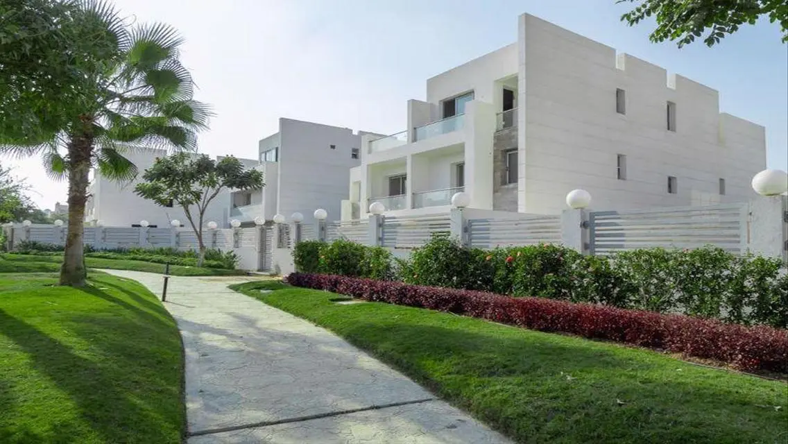 Luxury Villa in Cleopatra - 12900000 EGP