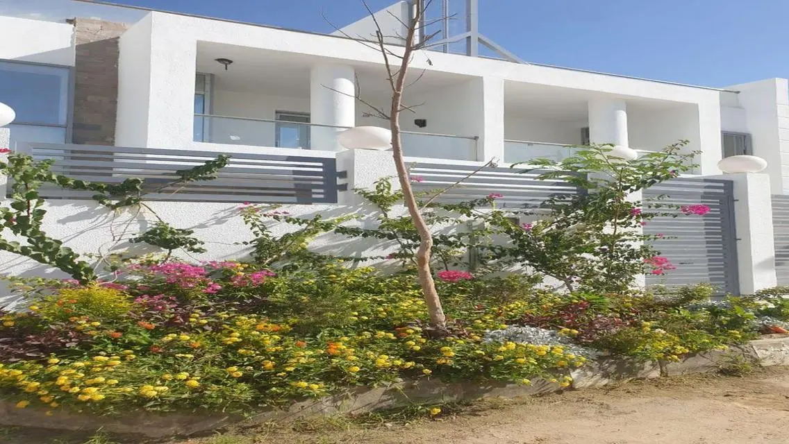 Luxury Villa in Cleopatra - 12900000 EGP