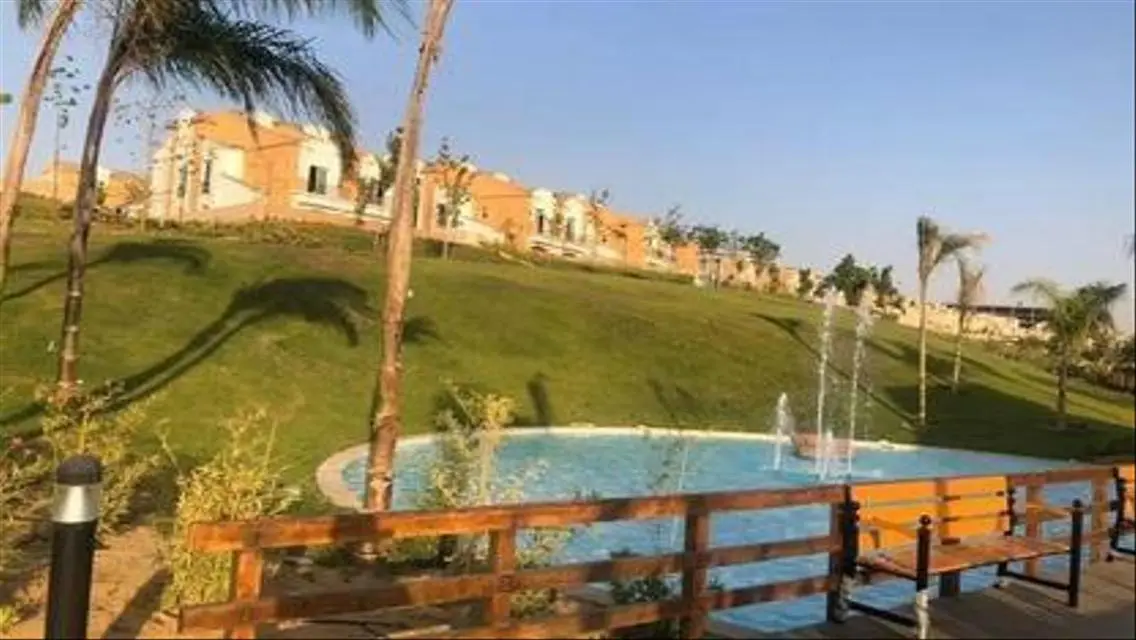 Luxury Apartment at One Ninety W in Cairo