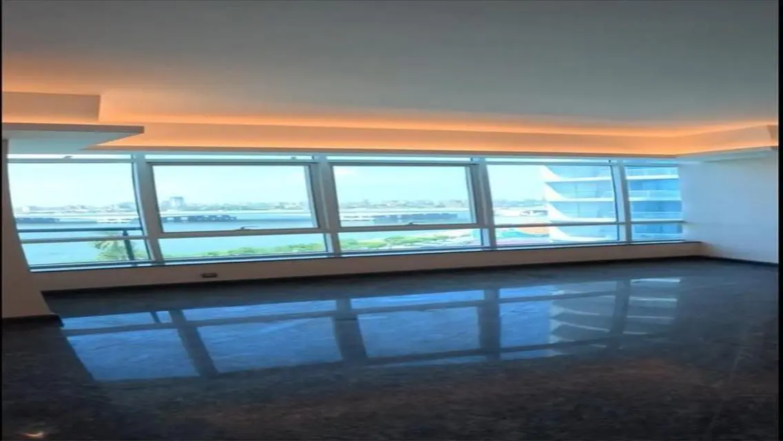 For sale, an apartment directly on the Nile, fully