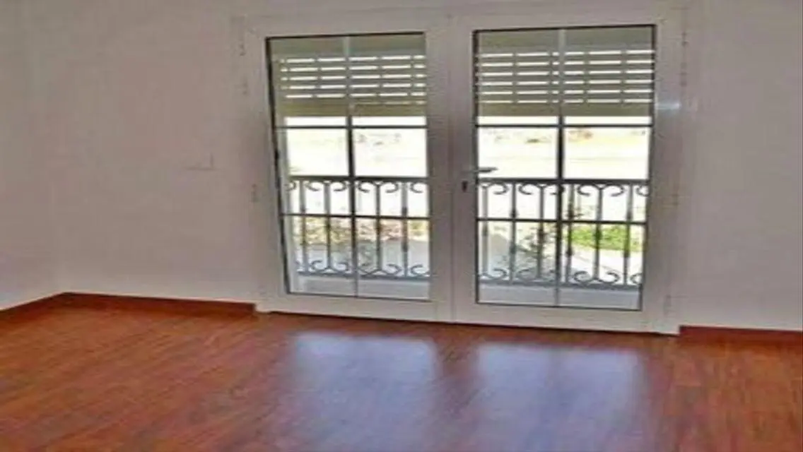 Ground floor apartment with garden for sale Sarai