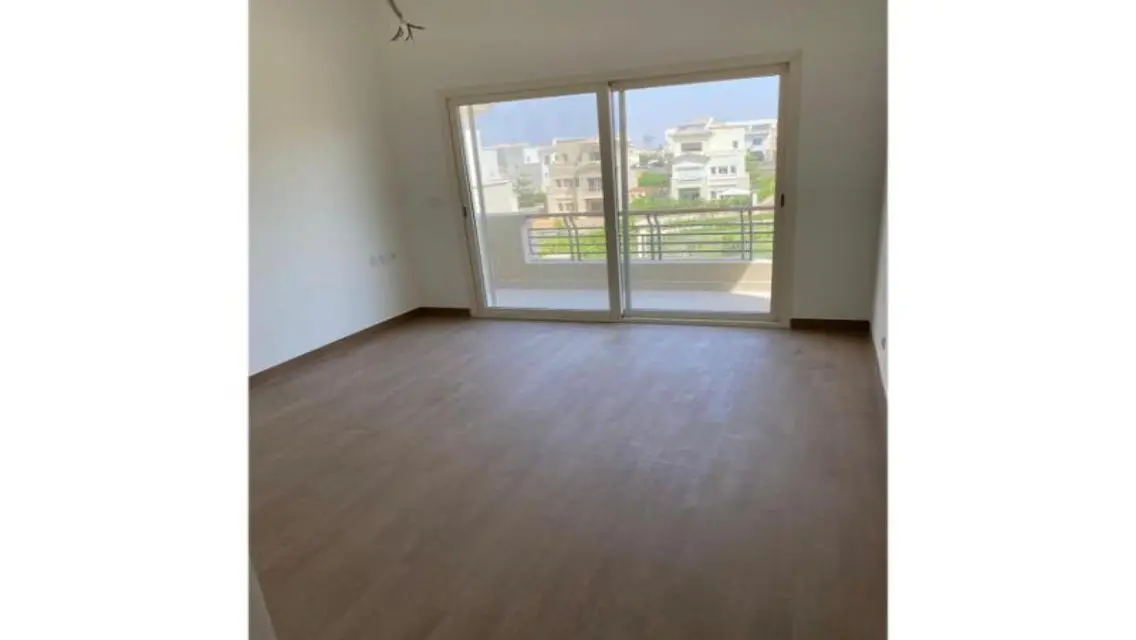 prime location villa for sale in uptown cairo 