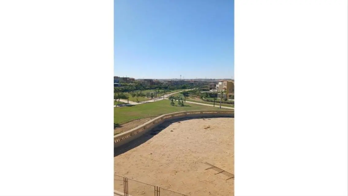 فيلا لقطة اكبر أرض مميزة جدا