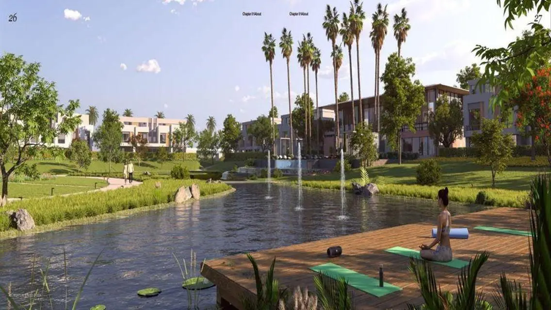 Town house with prime location next to Emaar