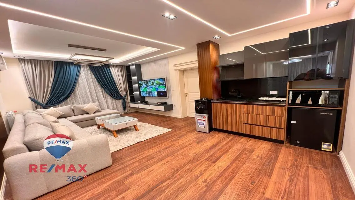Luxury villa in Rehab Hills for sale             .