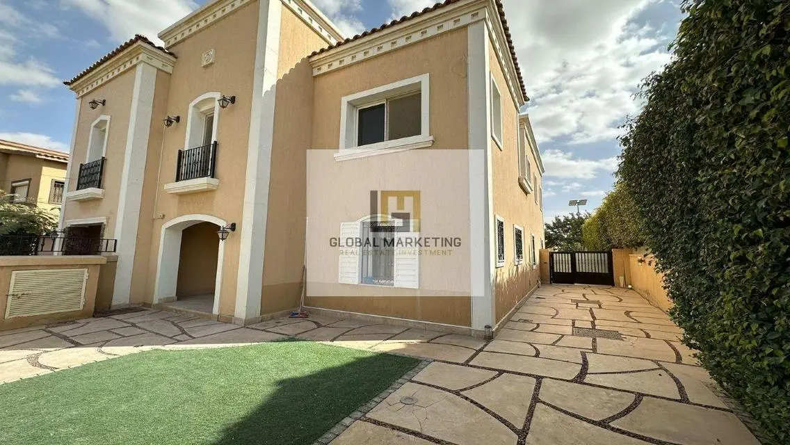 For rent, the most luxurious twin house in Mivida,