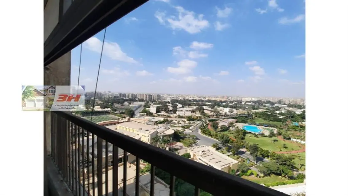 شقة للايجار سكنى او مكتب بعمارات العبور صلاح سالم