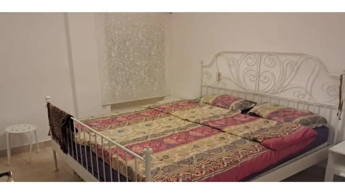 شاليه أرضى 3 غرف فيو حمام السباحة مفروش بالكامل