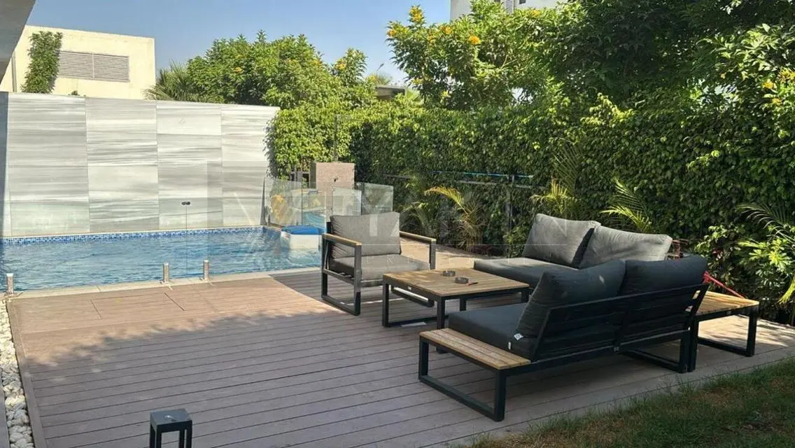 FINISHED APT191M+GARDEN180M IN LAKE VIEW RES  .