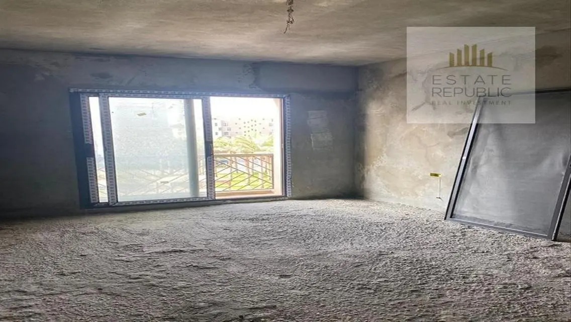 Apartment Lowest Price -Sale -Open Location