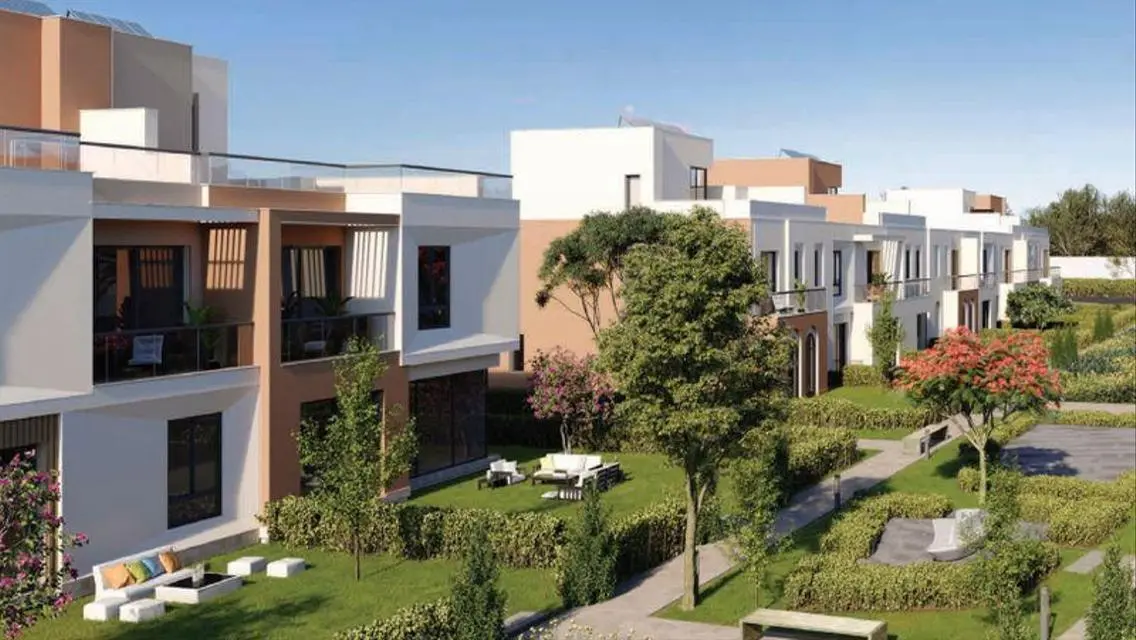 Ready to move Townhousefor sale in Sodic
