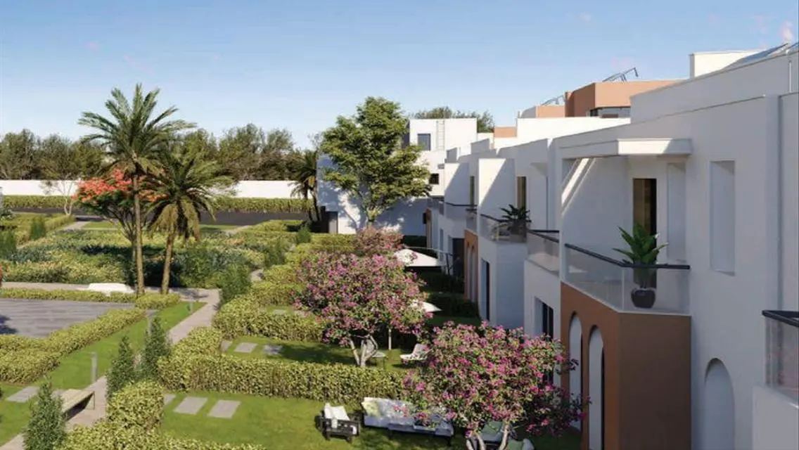 Ready to move Townhousefor sale in Sodic