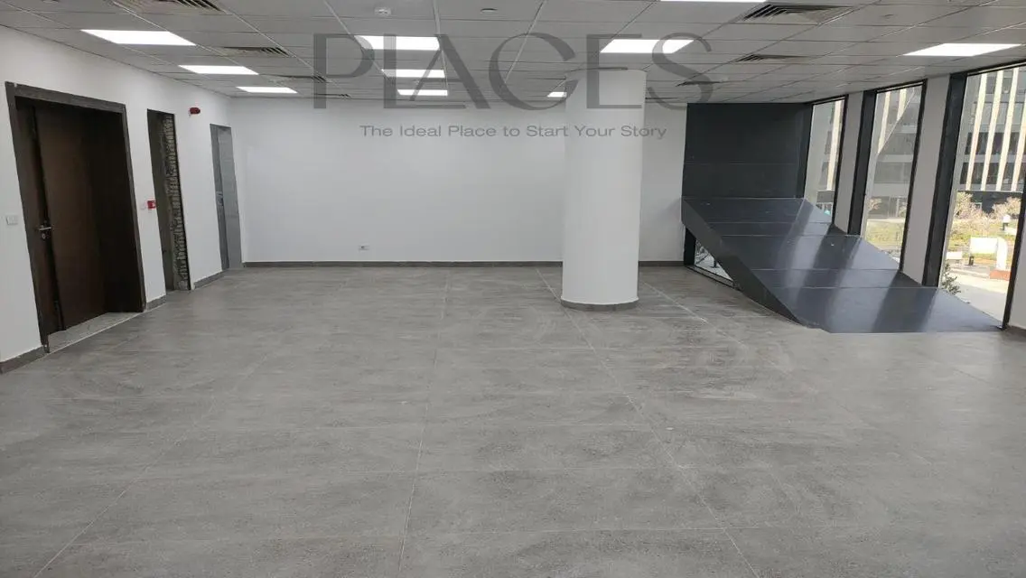 Admin headquarters with an area of ​​147 m EDNC