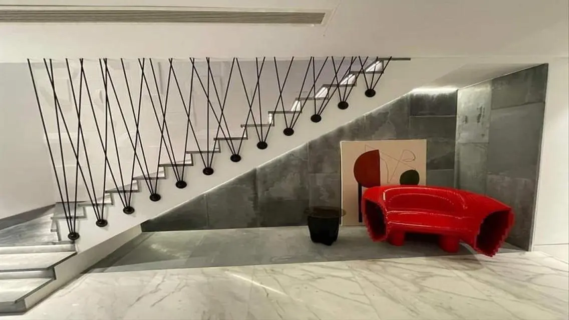 Resale TH 190m below market price installments 9Y