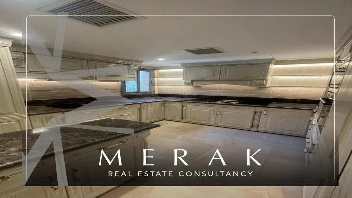 Townhouse for rent in Golden Square Appliances+ACS