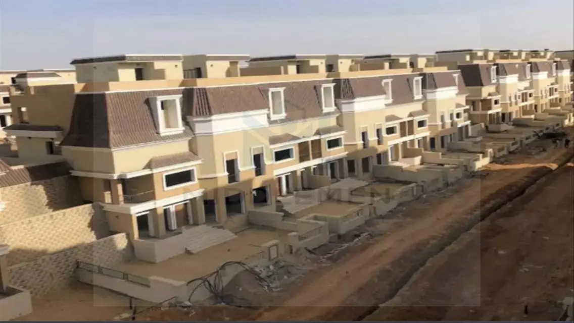 شقة فاخرة بمساحة 265 متر مربع للبيع