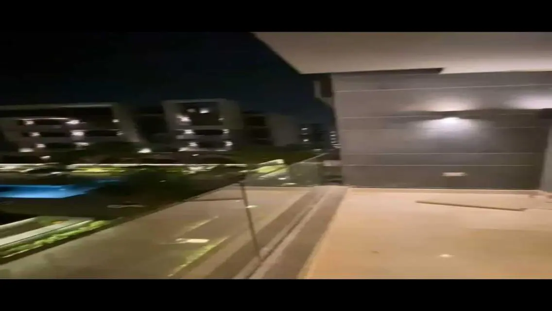 شقه للايجار بكمباوند الباتيو كازا