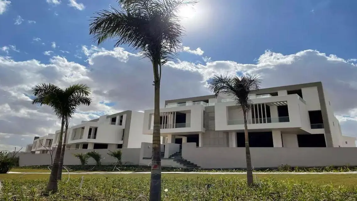 Prime located Townhouse in Joulz next to New Giza