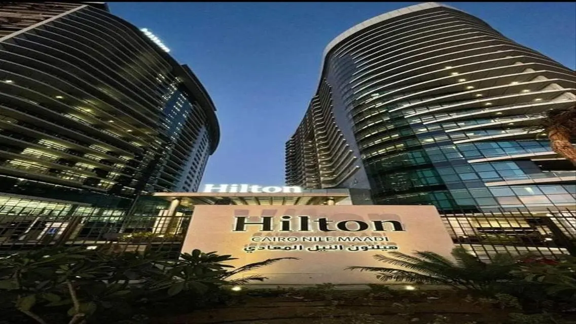 جناح فندقي فاخر من هيلتون المعادي صف اول علي النيل