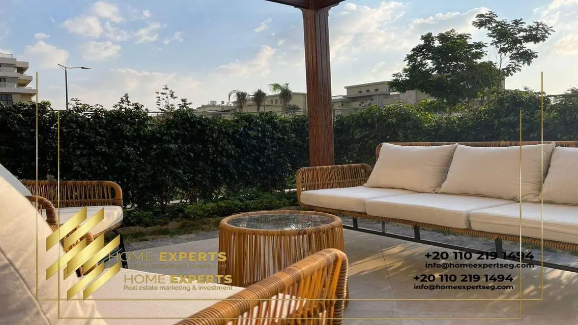 The best furnished apart with garden in Villette !