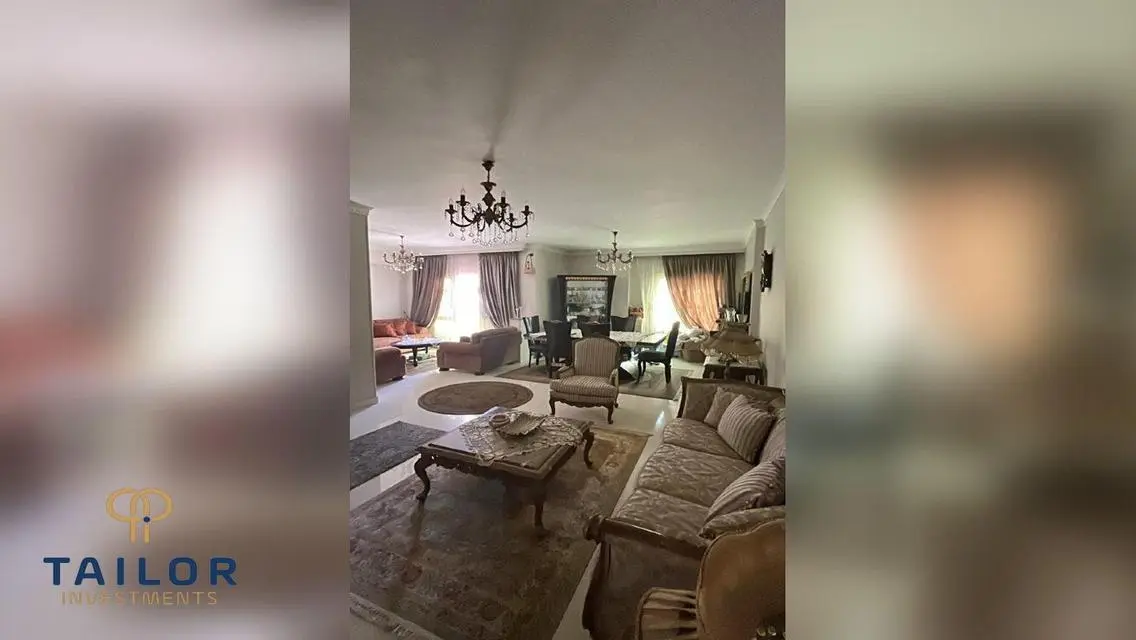 شقه للبيع بغرب ارابيلا التجمع الخامس فى اميز موقع