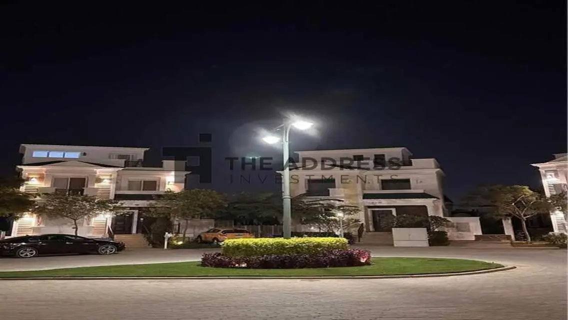 villa 360sqm + garden installment 8 years 10%DP