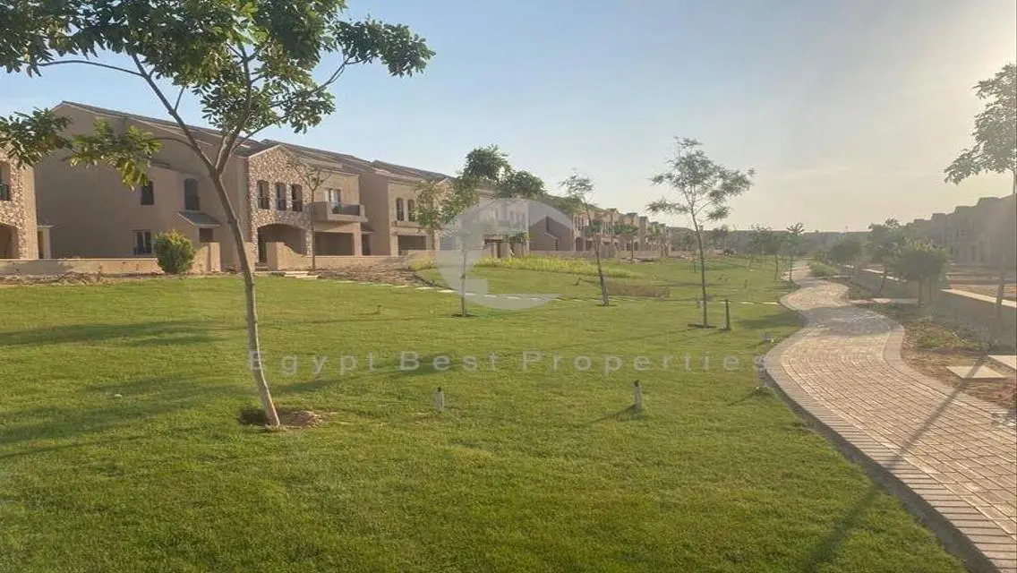 فيلا وان ستور متسطبه من اهلى صبور فى ات ايست