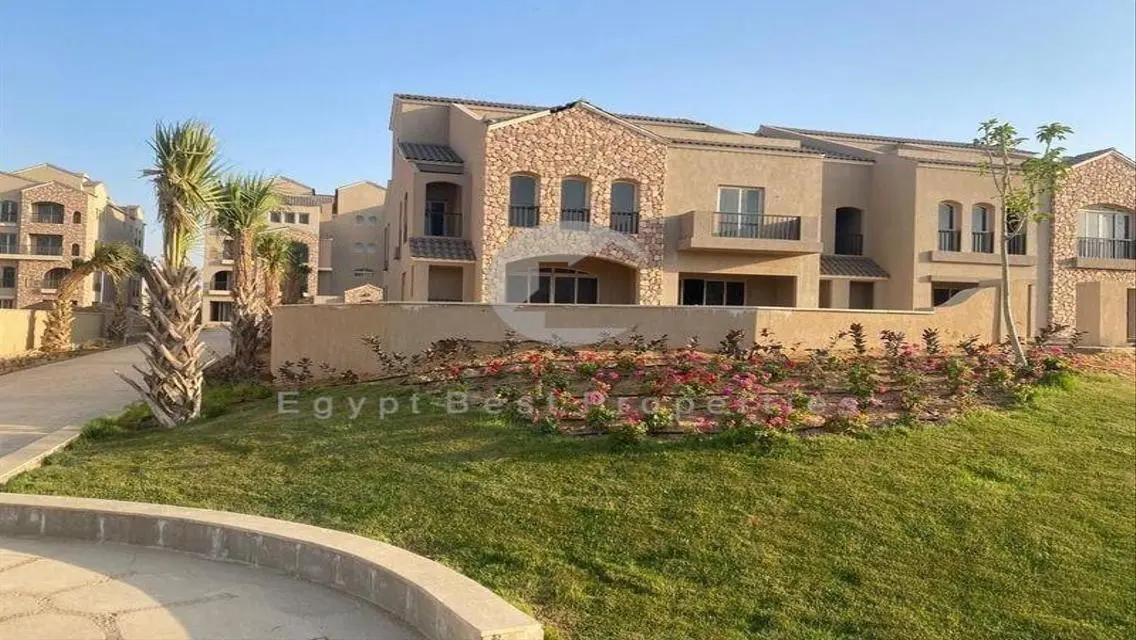 فيلا وان ستور متسطبه من اهلى صبور فى ات ايست