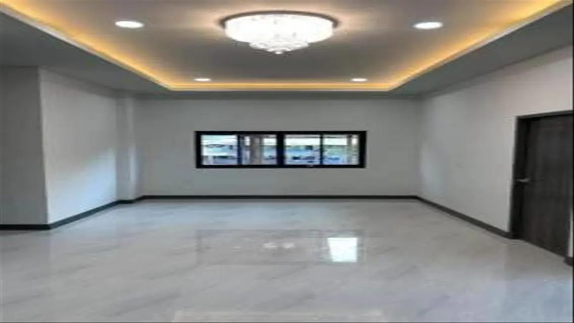 شقة فاخرة مع مناظر خلابة للبيع