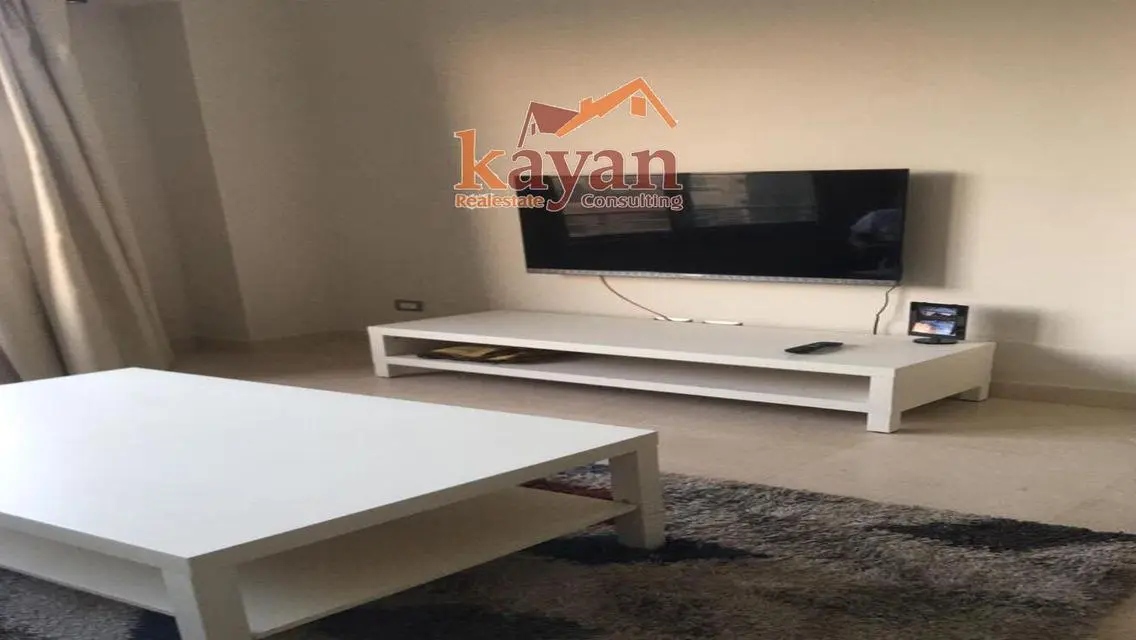 استوديو مميز بسعر لقطة مفروش بالكامل في فيلدج جيت
