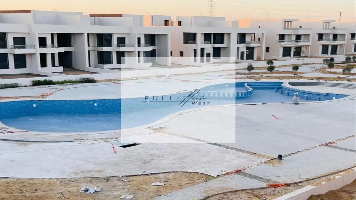 تاون هاوس للبيع في ليك ويست زايد بأقل مقدم