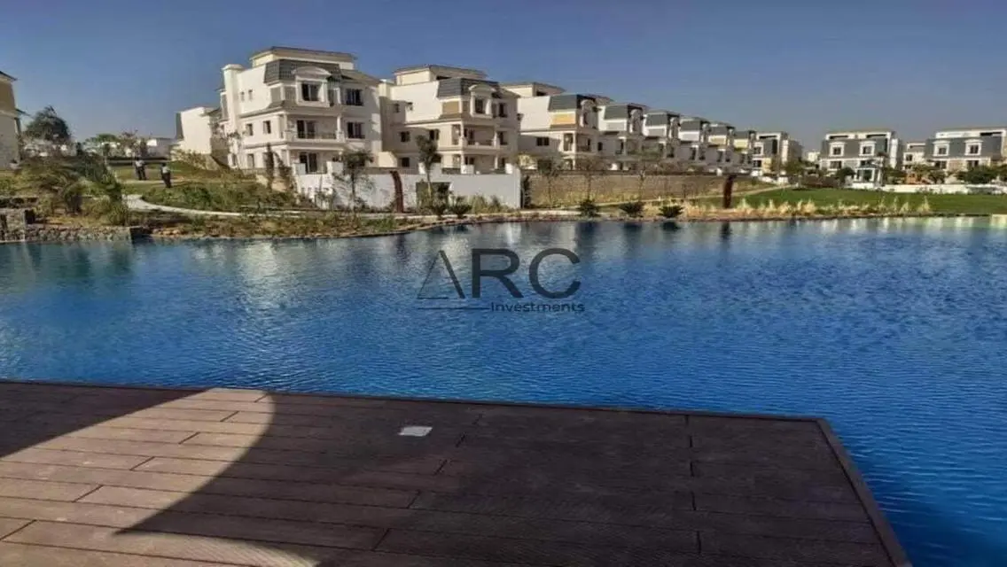 Under Market Price Twinhouse RTM View wide Park